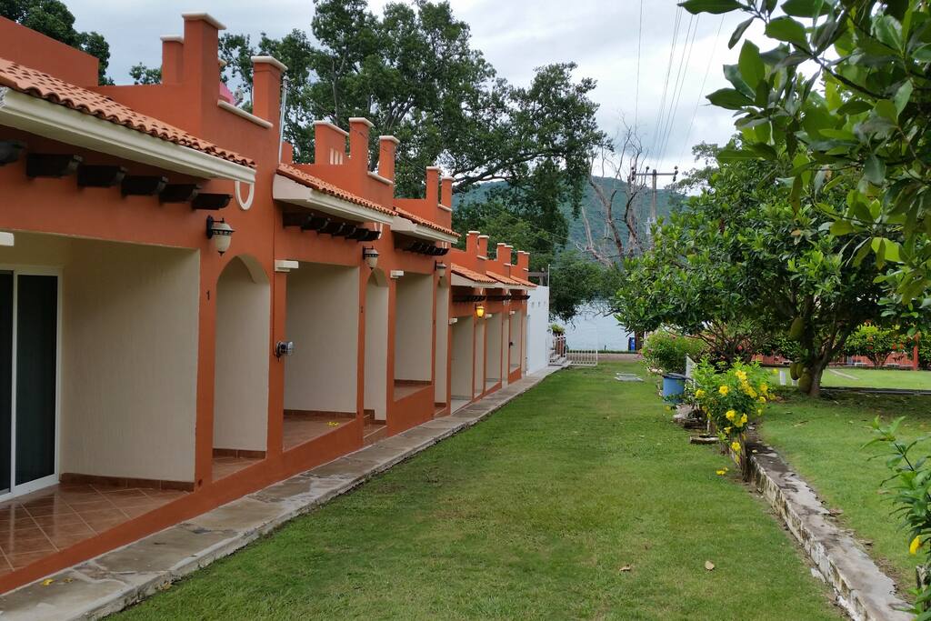Amplio espacio para acampar y su convivo en carnes asadas con su familia y amigos