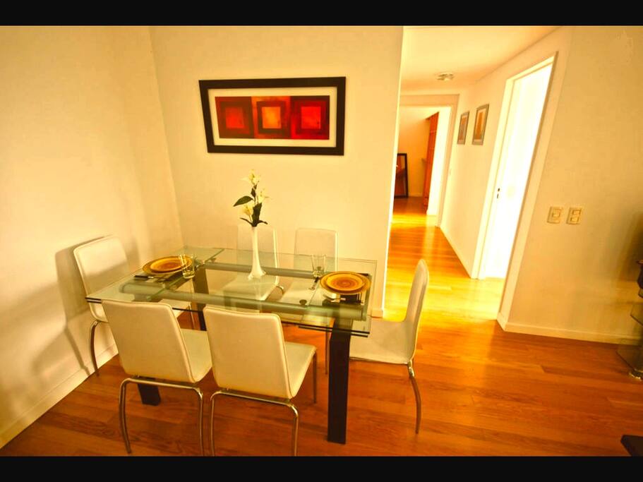 Dining Room / Comedor - ComprandoViajes