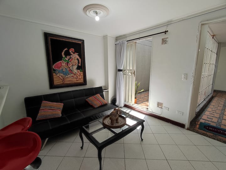 Apartamento Acogedor Y Central; Wifi Rápido (301) - Medellín