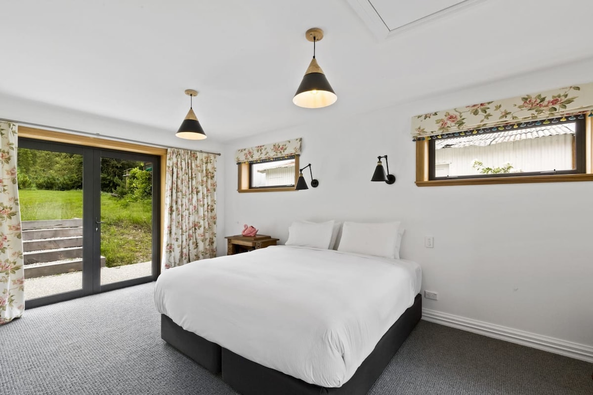 Спалня 2 със самостоятелна баня