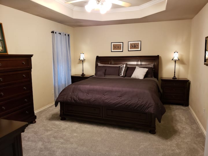 Chumba cha kulala cha kisasa 