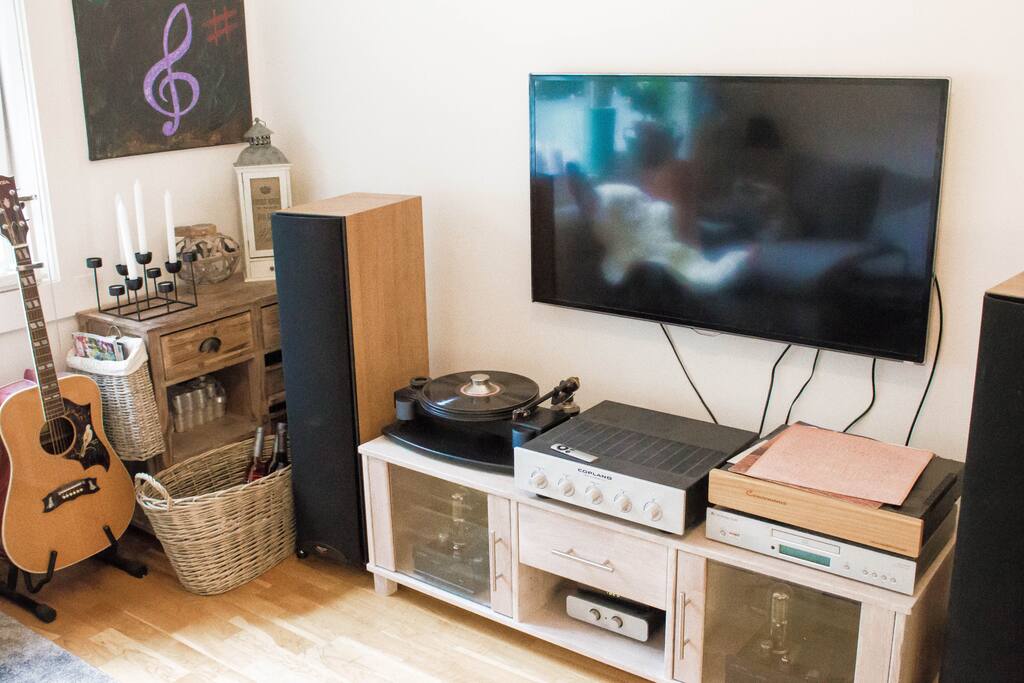 TV og stereoanlegg