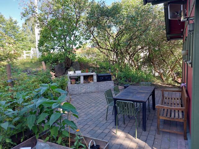 Unique little familyhome in the city gallery image 3