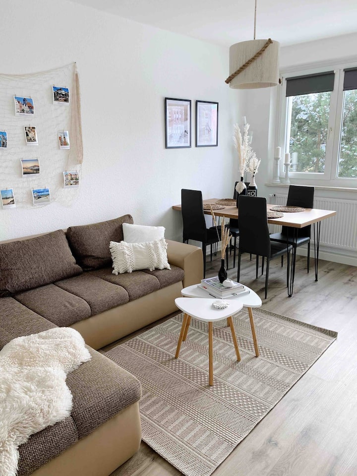 Modernes Apartment In Greifswald Bis 4 Personen - Loissin