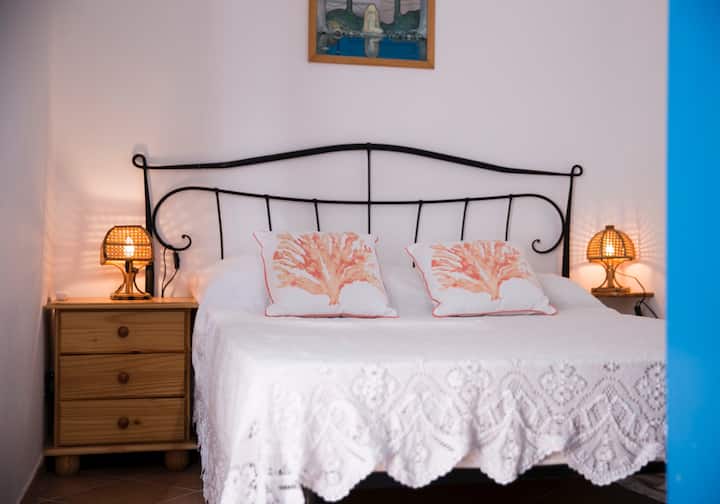 ห้องนอนคู่ (ชั้นแรก)