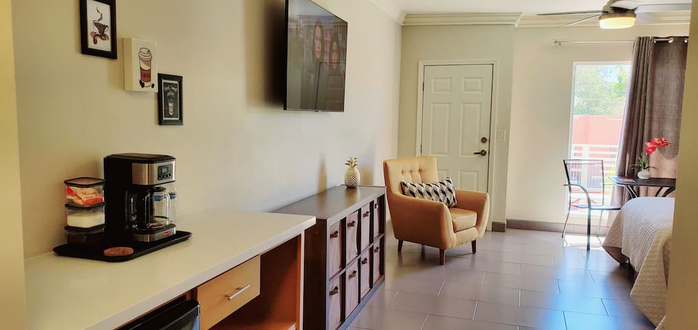 Private room with 1 bedrooms in Mexicali - Mahalo1*Cerca de malecón Habitación independiente