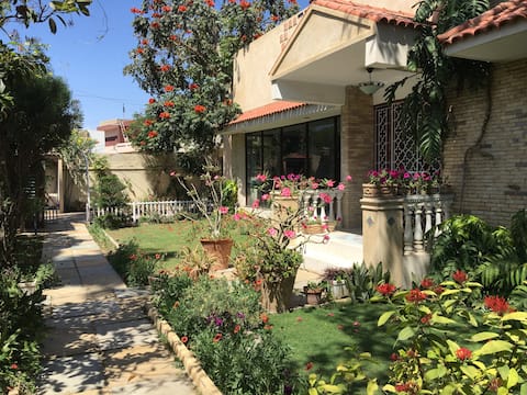 Paying Guest in a Home