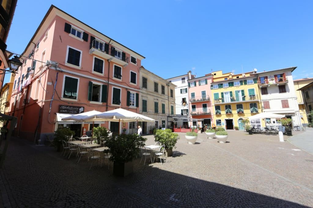 Piazza