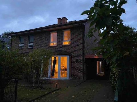 Cozy house with garden and 100 sqm of living space