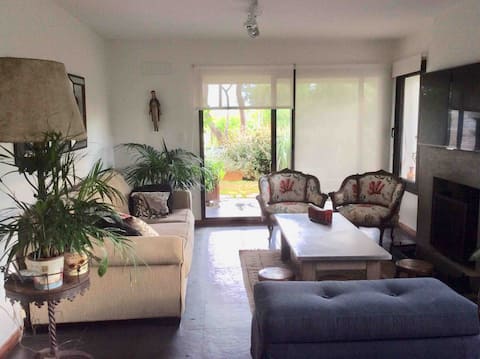 Comfortable ground floor apartment with garden