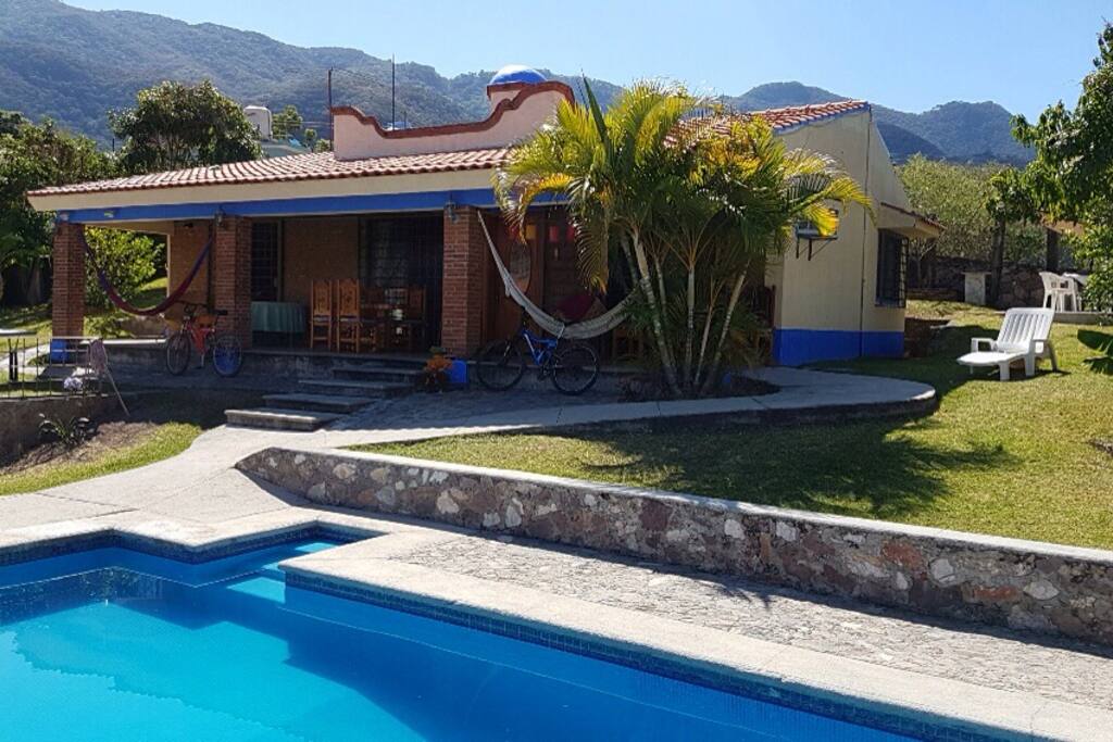 Holiday House near Cuernavaca and Taxco, Mexico. Houses for Rent in