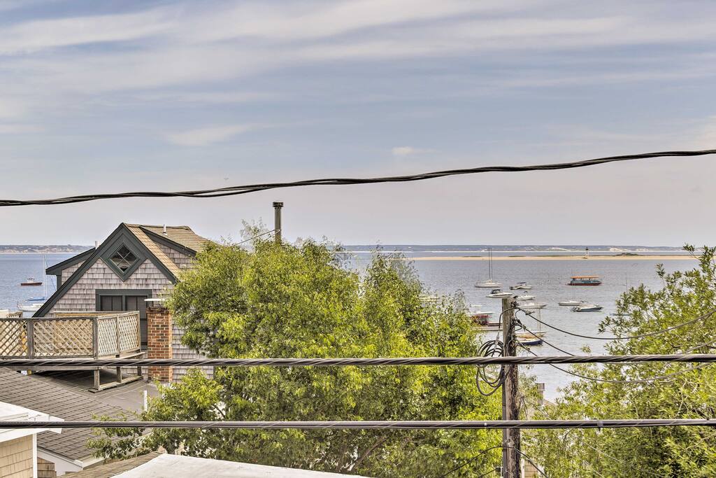 Beautiful, West End, Water Views! Apartments for Rent in Provincetown