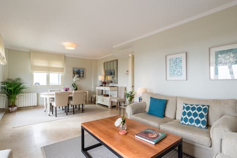 Successful Airbnb property: Villa Concha, a waterfront luxury. in Monte Sancha