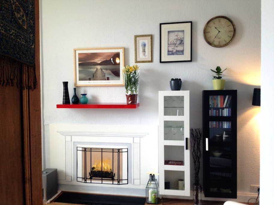 Living Room: Art Space