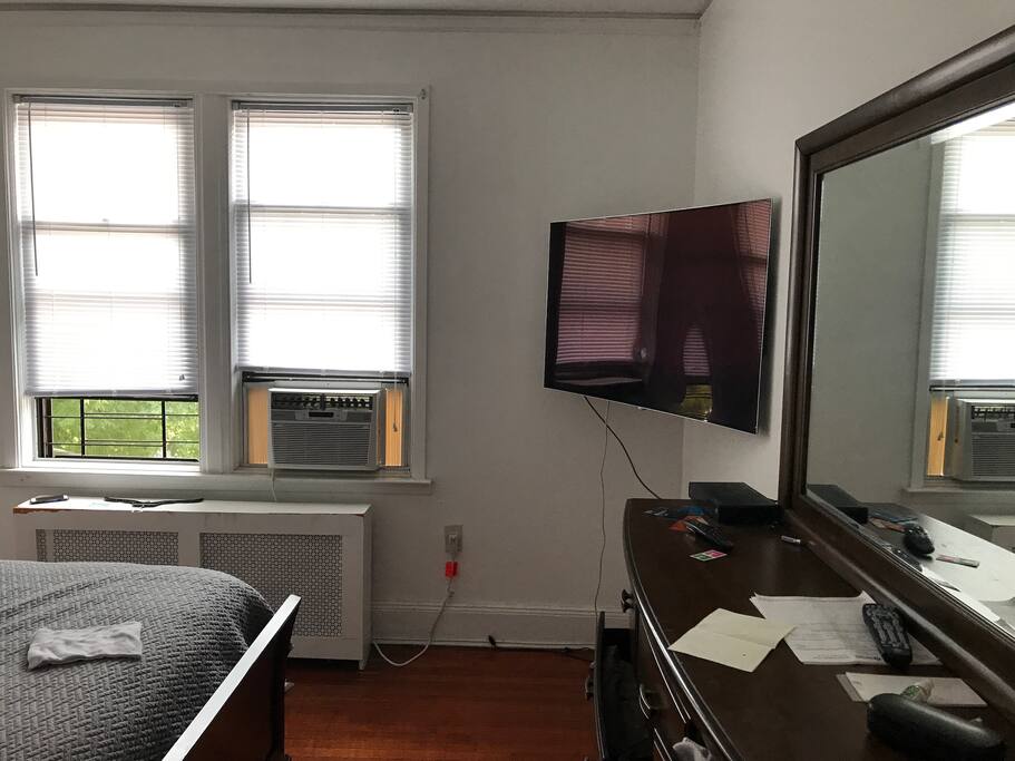 Bed room