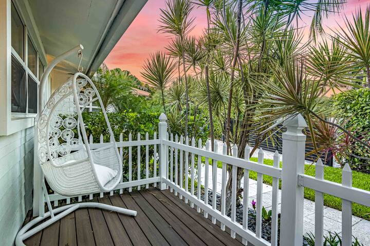 On Ocean Dr Ask about weekly stay discount! gallery image 5