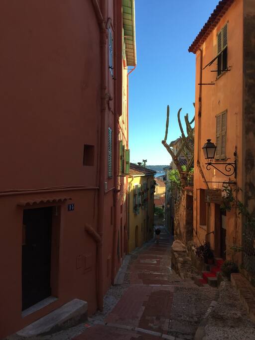 Ruelle voisine