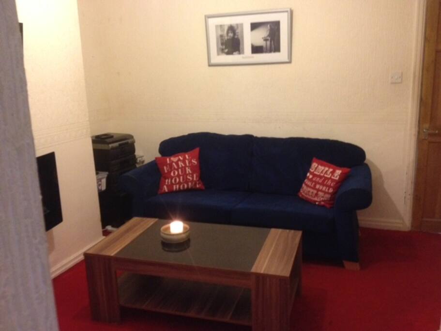 Lounge area with stereo.