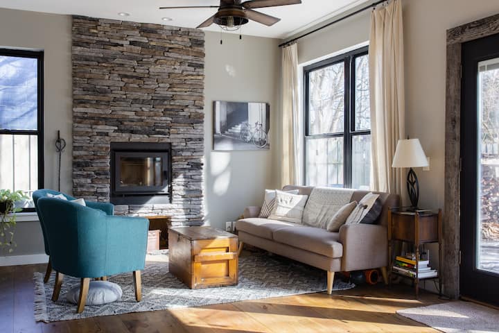 Cool Industrial 3br House- 1mi To Stadium & Dwtn - Ann Arbor