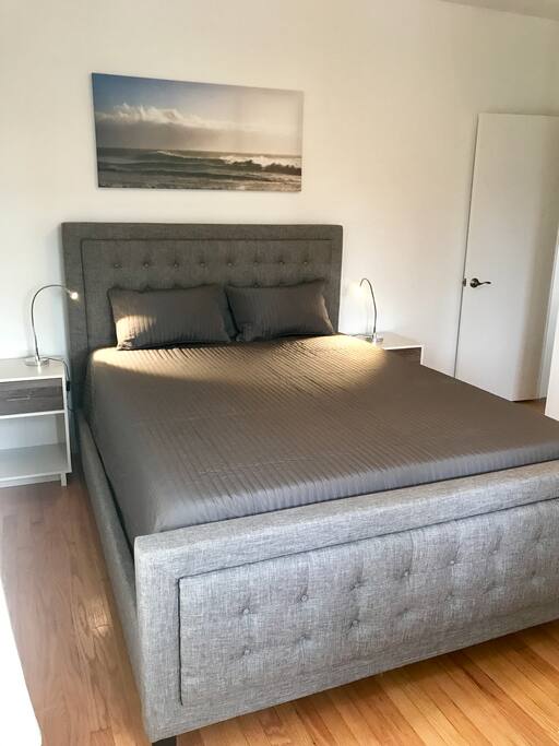 Queen size bed