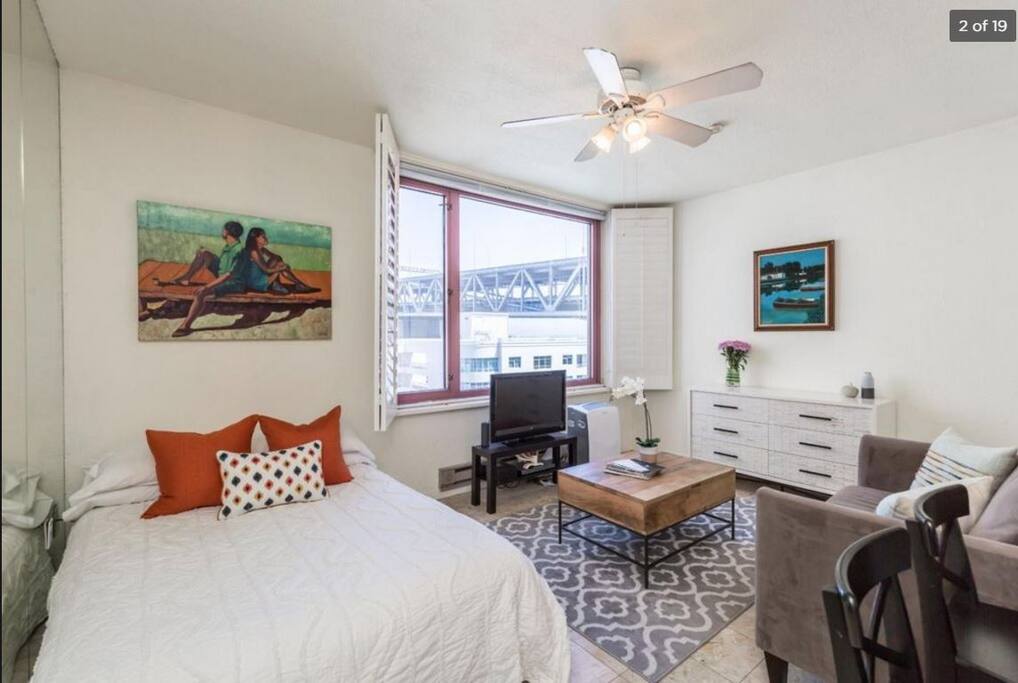 Bay Bridge View (Furniture was upgraded, will post new pictures soon)