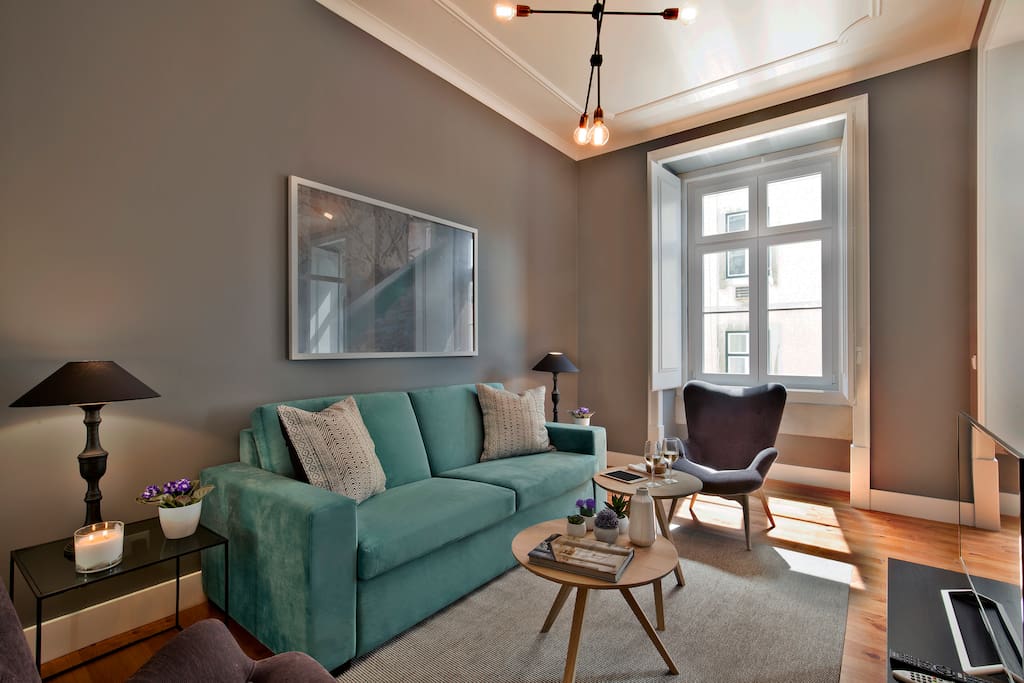 Living Romm with Sofa Bed.