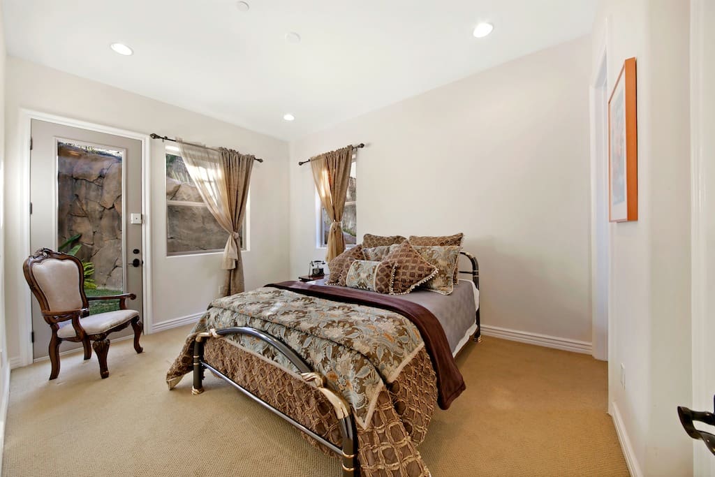 Spacious Bedroom with large walkin Closet also has private access