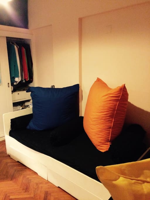 Outra das camas do quarto