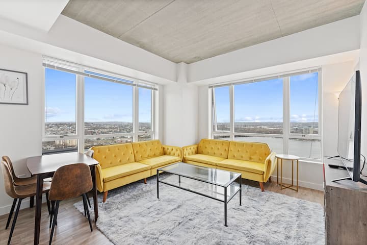 Lake View Amazing 2br 2ba Condo, W/d In Unit - Somerville, MA