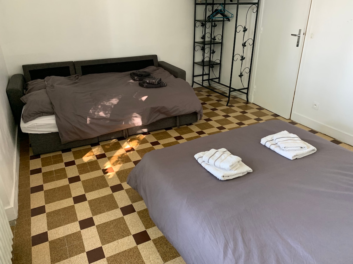 Спалня 8 (приземен етаж)