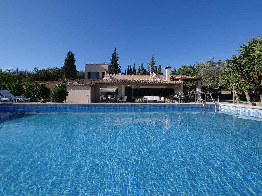 Pool Area 1-1