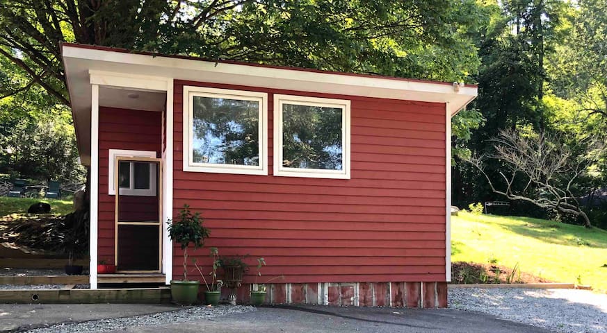 Lady Ranch Tiny House