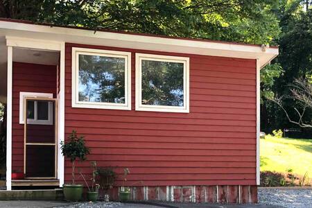 Lady Ranch Tiny House