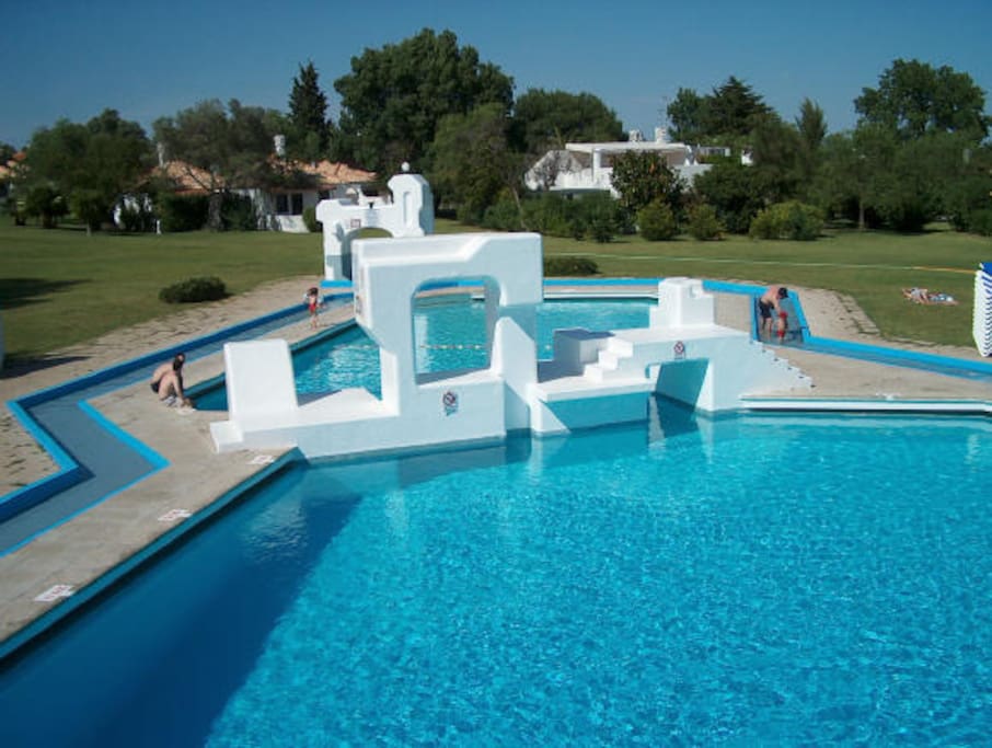 Pedras d'el Rei Swimming pool