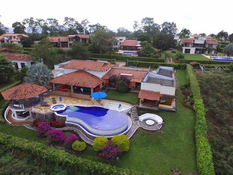 Casa Mar Verde: spectacular views!