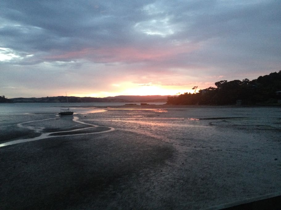 Lorenzen Bay