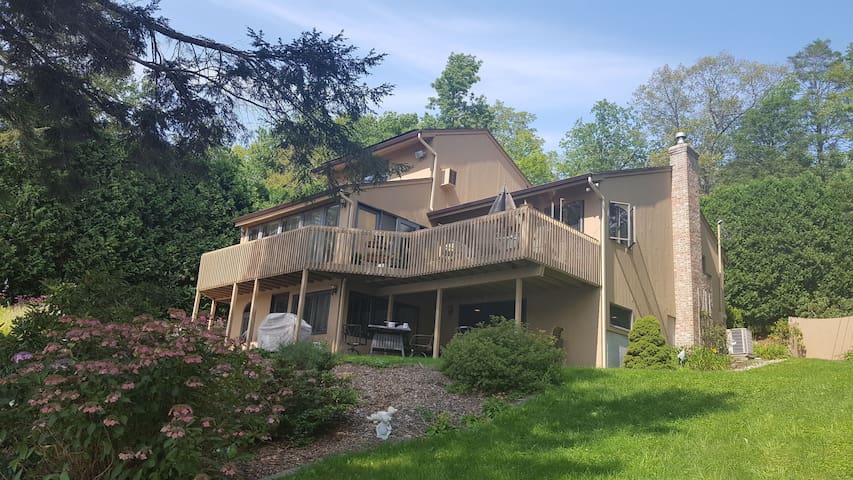House Bed For Rent In Putnam Ct House Bed For Rent In Putnam Ct