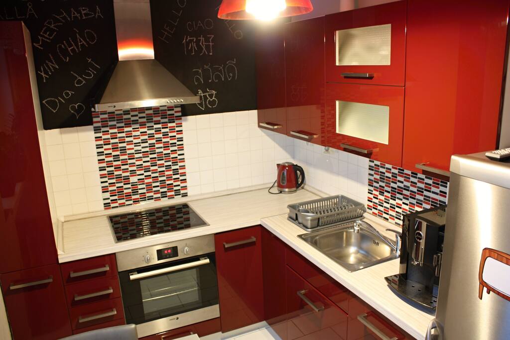 Fully equipped kitchen