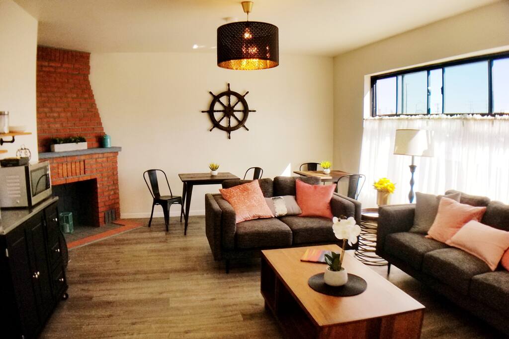 Tea & Coffee Lobby