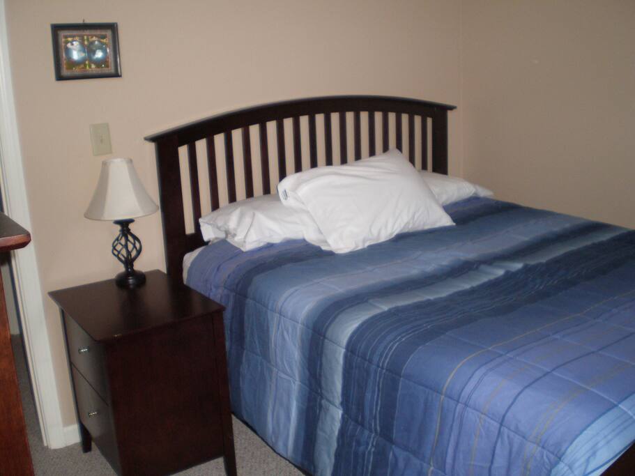 Queen Bedroom