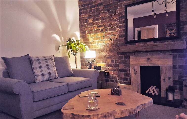 Krayr Apartment
