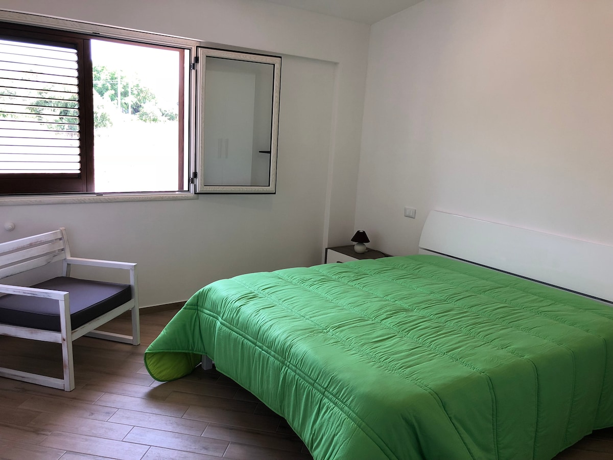 Двойна спалня