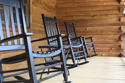 Family Cabin near Lake Lure