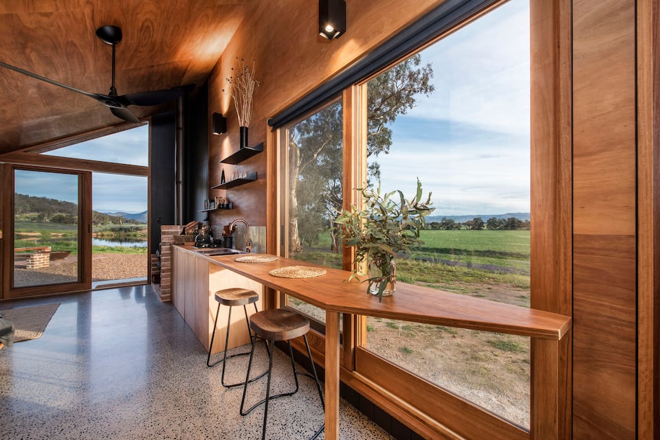 Gawthorne's Hut, an off-grid hut for two, Mudgee, New South Wales, Australia, photo 6 of 10