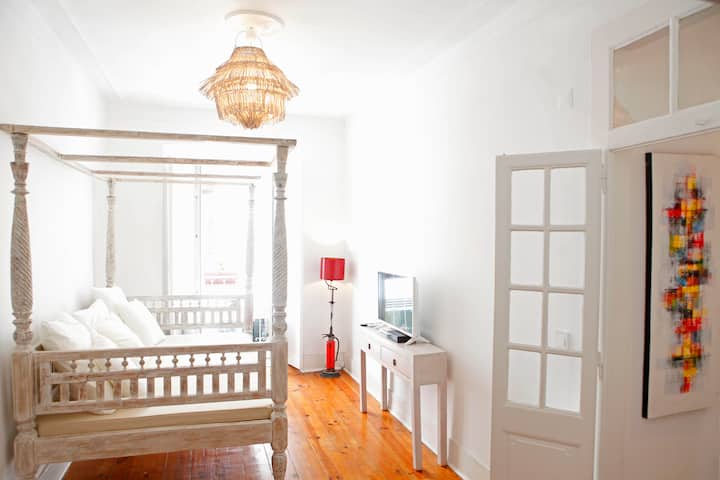 Dossel Apartment - By Mayoral - Lisbon