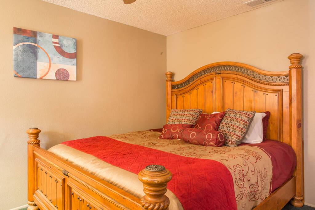 king size bed!