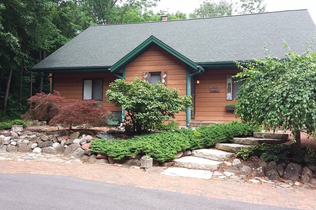 Front of guest house.