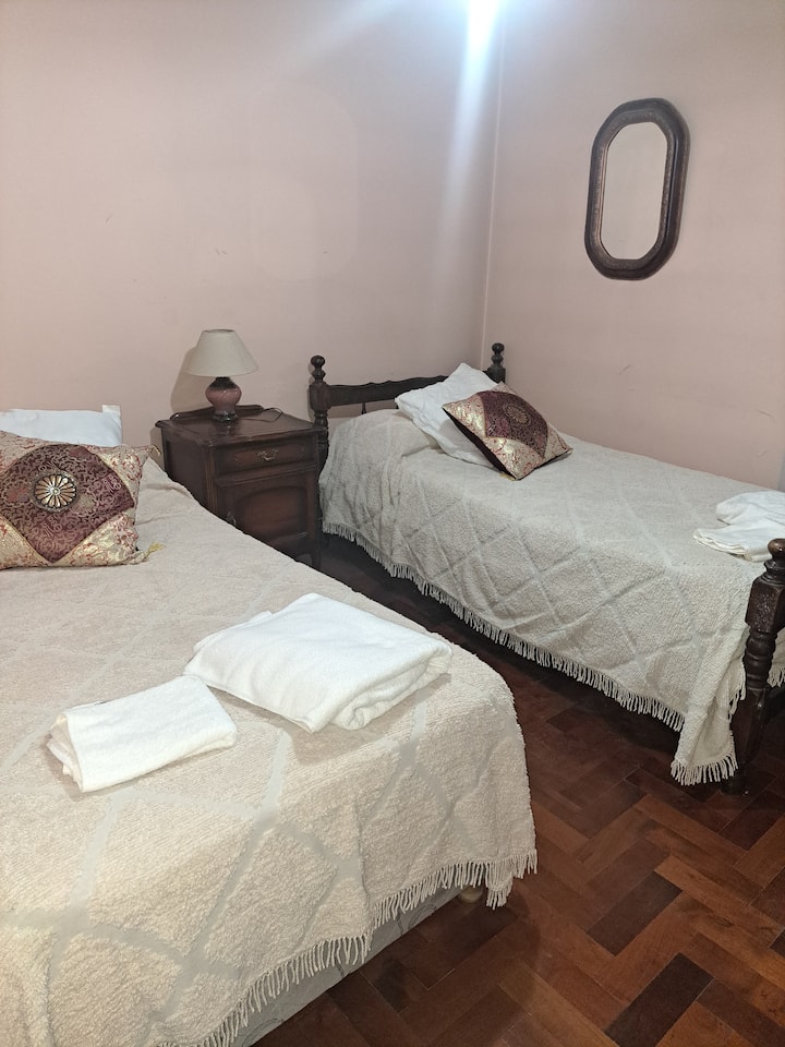 غرفة النوم 1