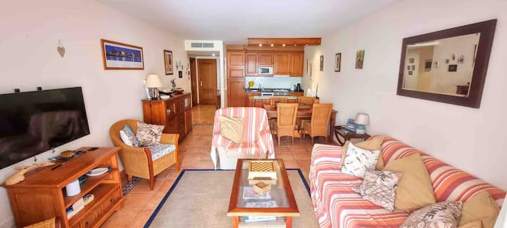 2 Bedroom Apartment With Pool - Cala d'Or