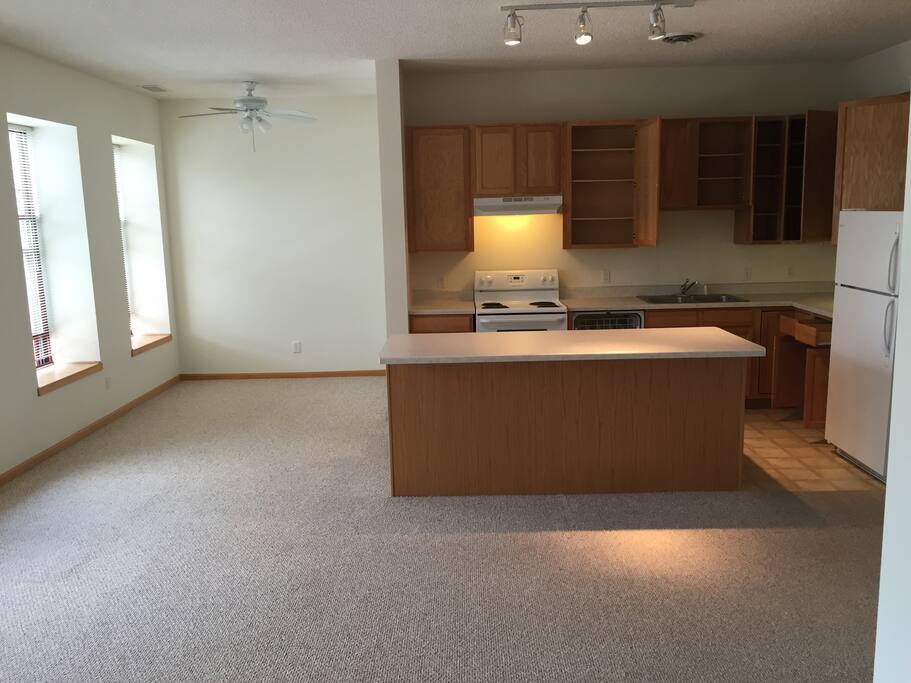 High Ceiling and open floor layout